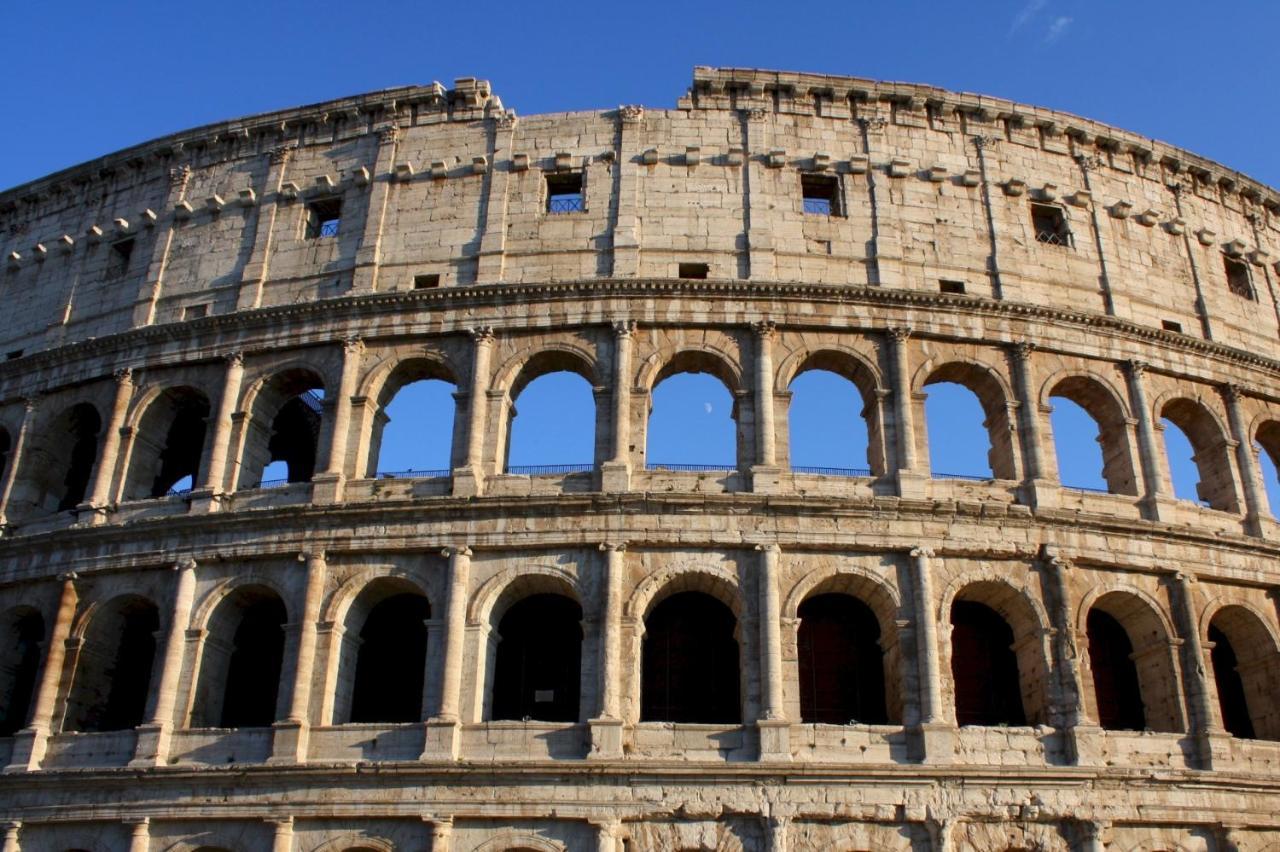 Mini Appartamento Colosseo โรม ภายนอก รูปภาพ